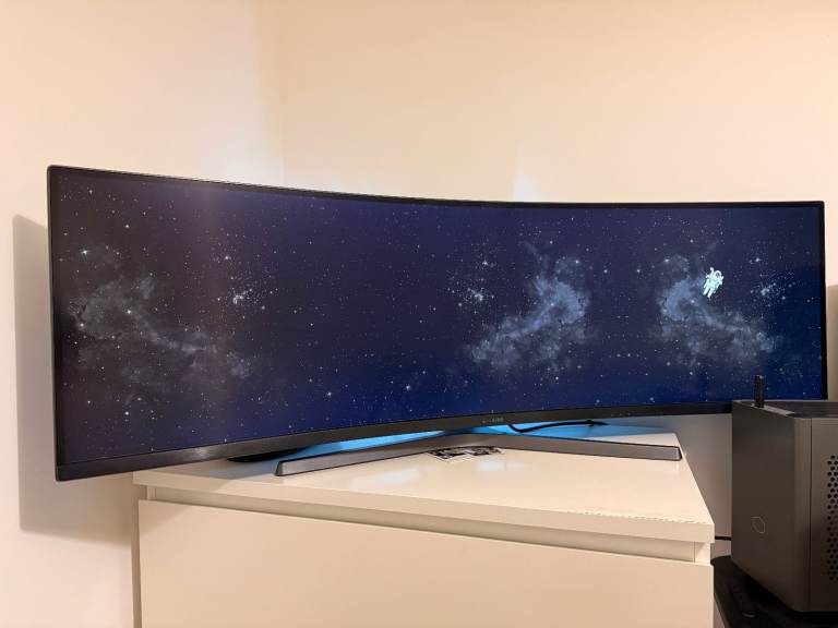 Samsung 49in | 5120x1440 | 120Hz | 4ms | Ultrawide | LC49RG90