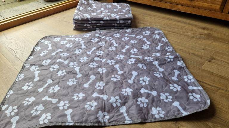 🐾 Waterproof Washable Pet Covers / Mats 🐾