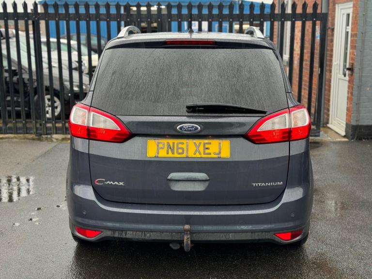 2011 Ford Grand C-Max 1.6 TDCi Titanium Euro 5 5dr MPV Diesel Manual