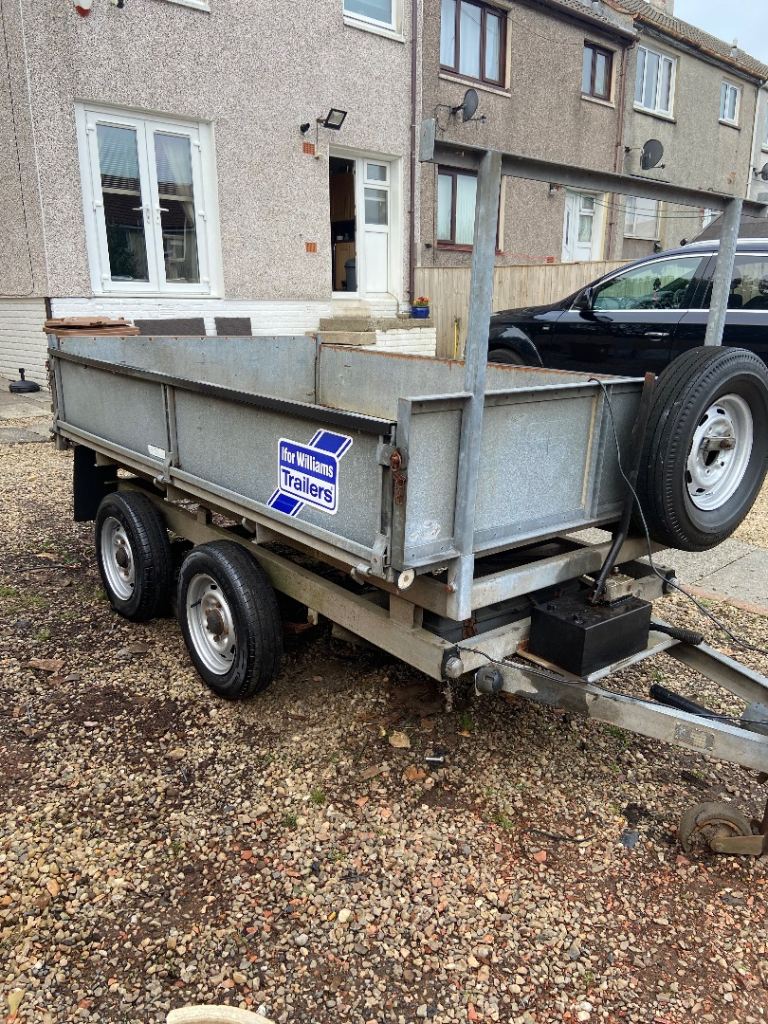 8x5 ivory Williams tipper 