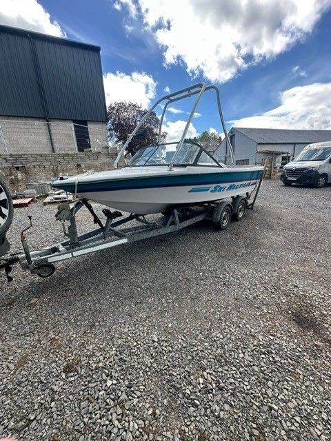 Ski Boat 