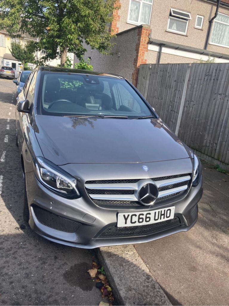 EXCELANT Mercedes-Benz, B CLASS, MPV, 2016, Semi-Auto, 1461 (cc), 5 doors pco ready.....low miles