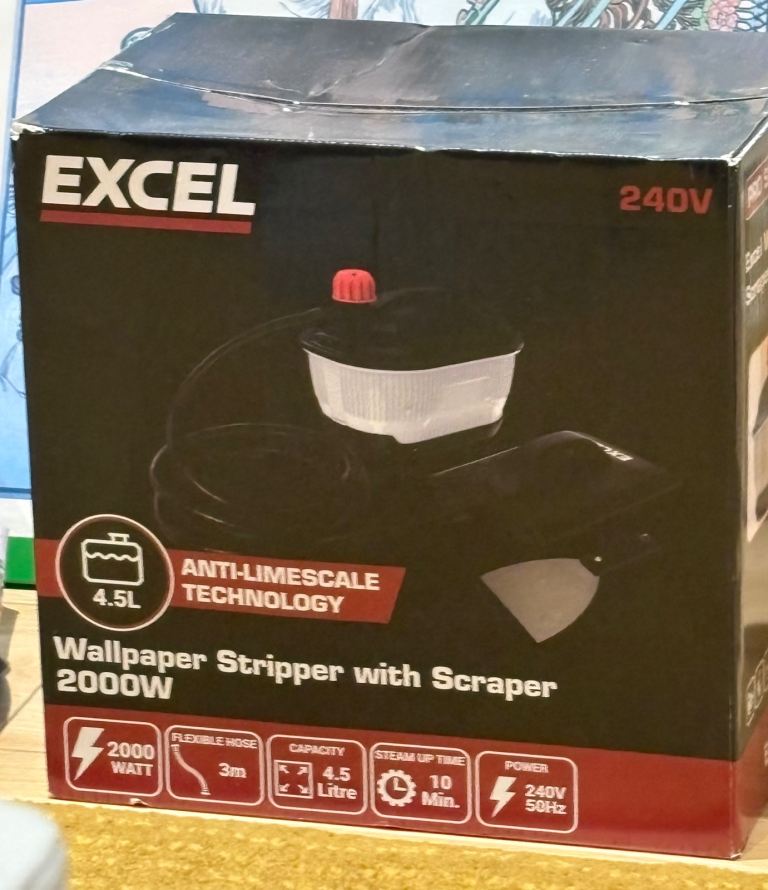 New unopened Wallpaper stripper and scraper 2000W 4.5 L £25