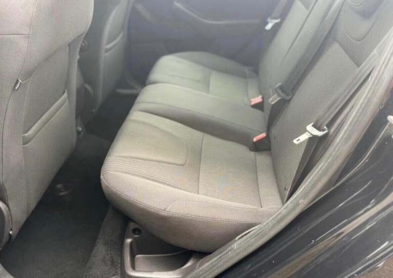 2014 Ford Focus 1.6 TDCi 115 Titanium Navigator 5dr HATCHBACK DIESEL Manual