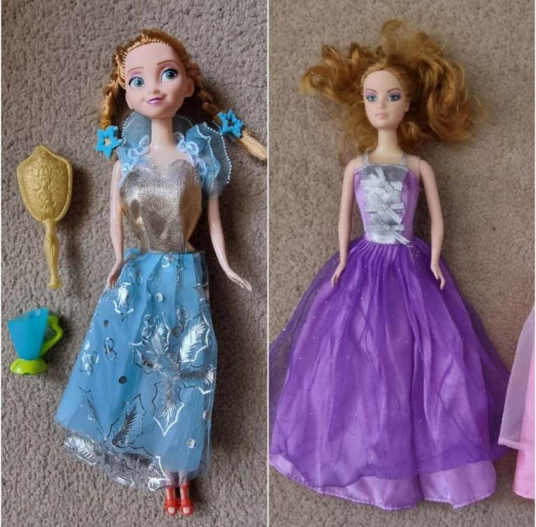 Disney Frozen Two Princess's Elsa and Anna dolls