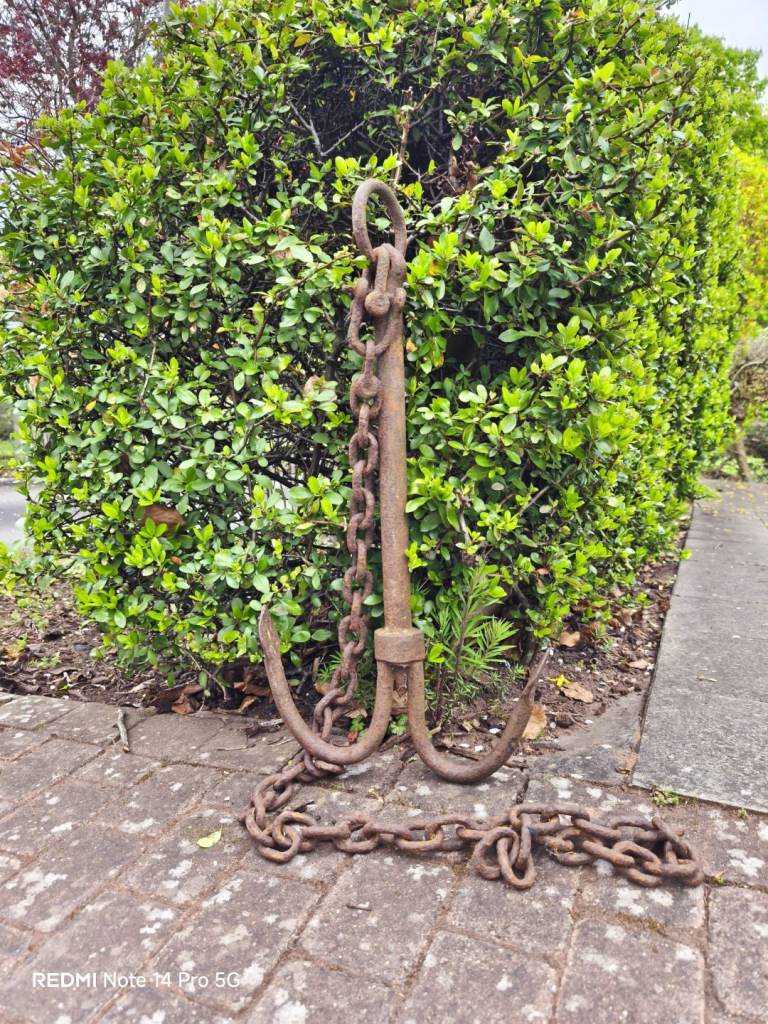 Vintage Heavy Iron Anchor Garden Ornament