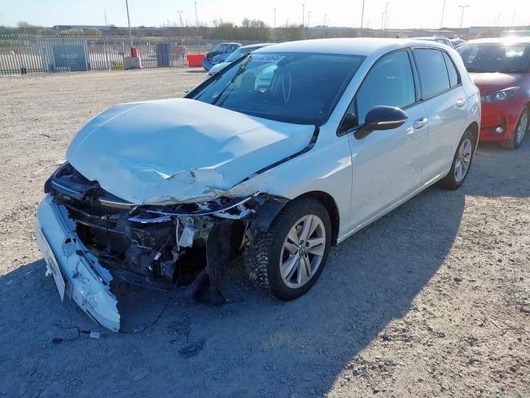 BREAKING VOLKSWAGEN GOLF 1.5 PETROL 2021 STOCK NUMBER ZY50