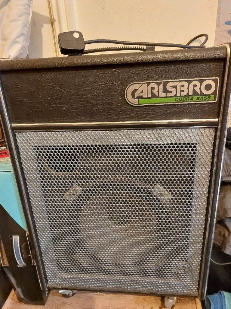 Carlsbro cobra bass amp
