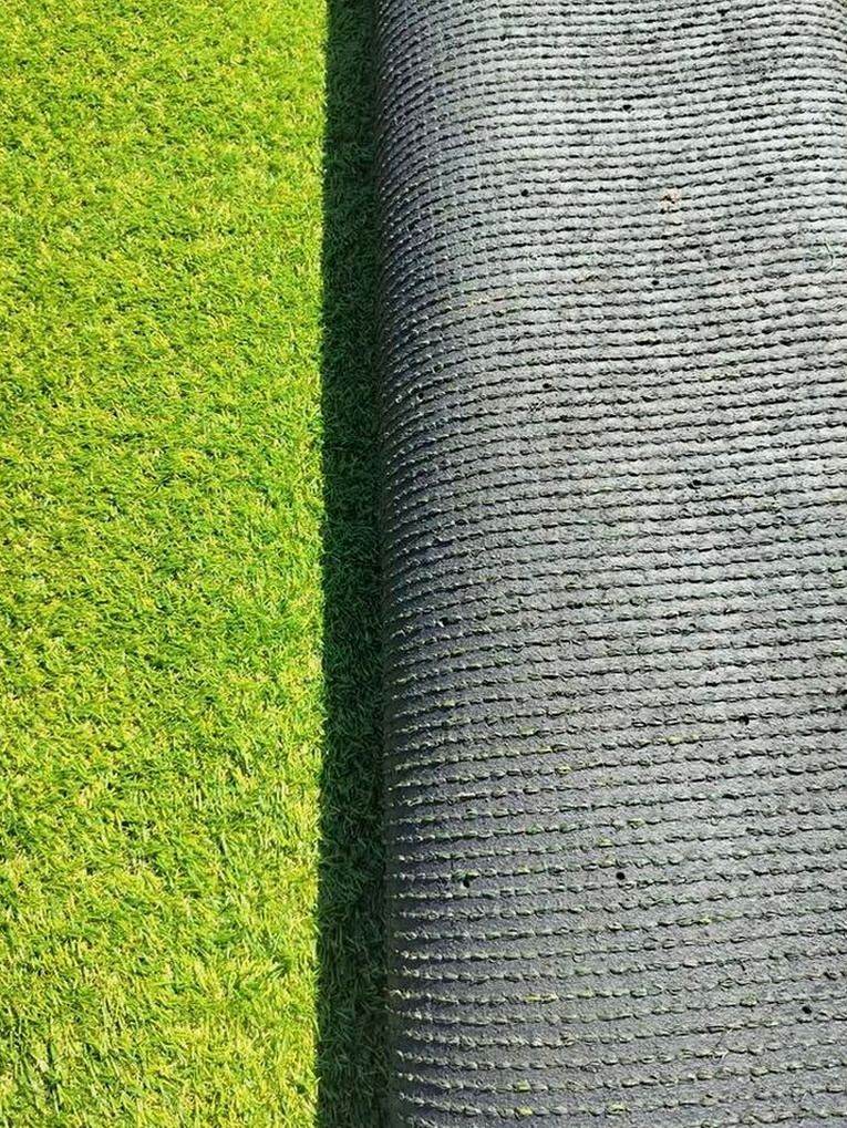 Heavy-Duty 30mm Turf synthetic | Finish Neat Clean & | £8/m²