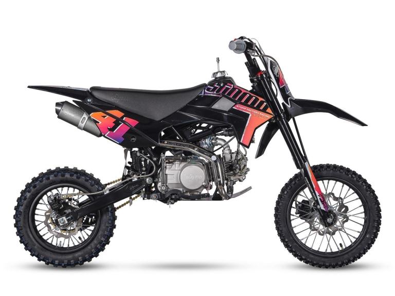 STOMP Z3- 140 PIT BIKE BRAND NEW MAIN DEALERS 