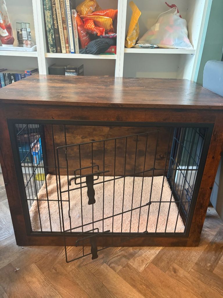 Dog cage 