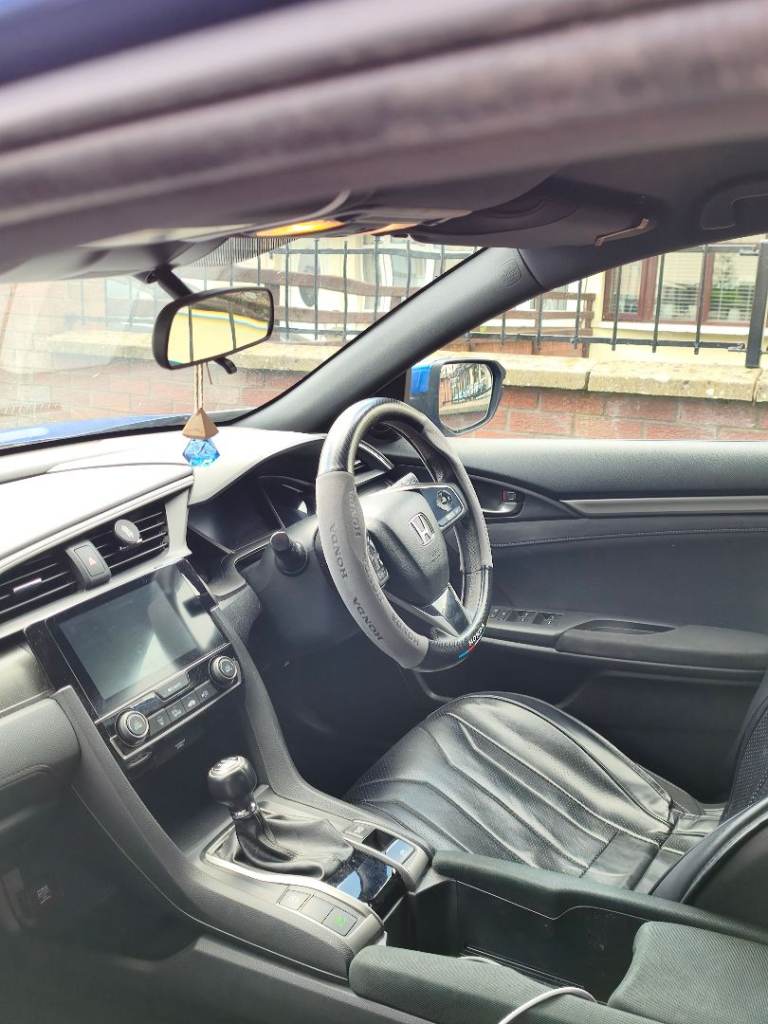 Honda, CIVIC, Hatchback, 2018, Manual, 988 (cc), 5 doors petrol 