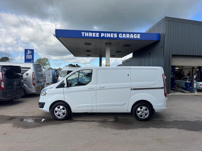 Ford Transit Custom 2.2 TDCi 125ps L1 Limited Best Engine Fantastic Spec No Vat