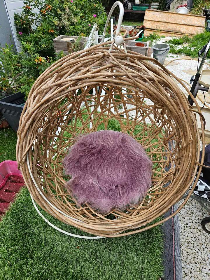 Small cat wicker hammock