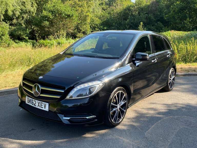 2012 MERCEDES-BENZ B180 CDI BlueEFFICIENCY Sport -Sat Nav – Reverse Camera–10 Service Records–2 Keys