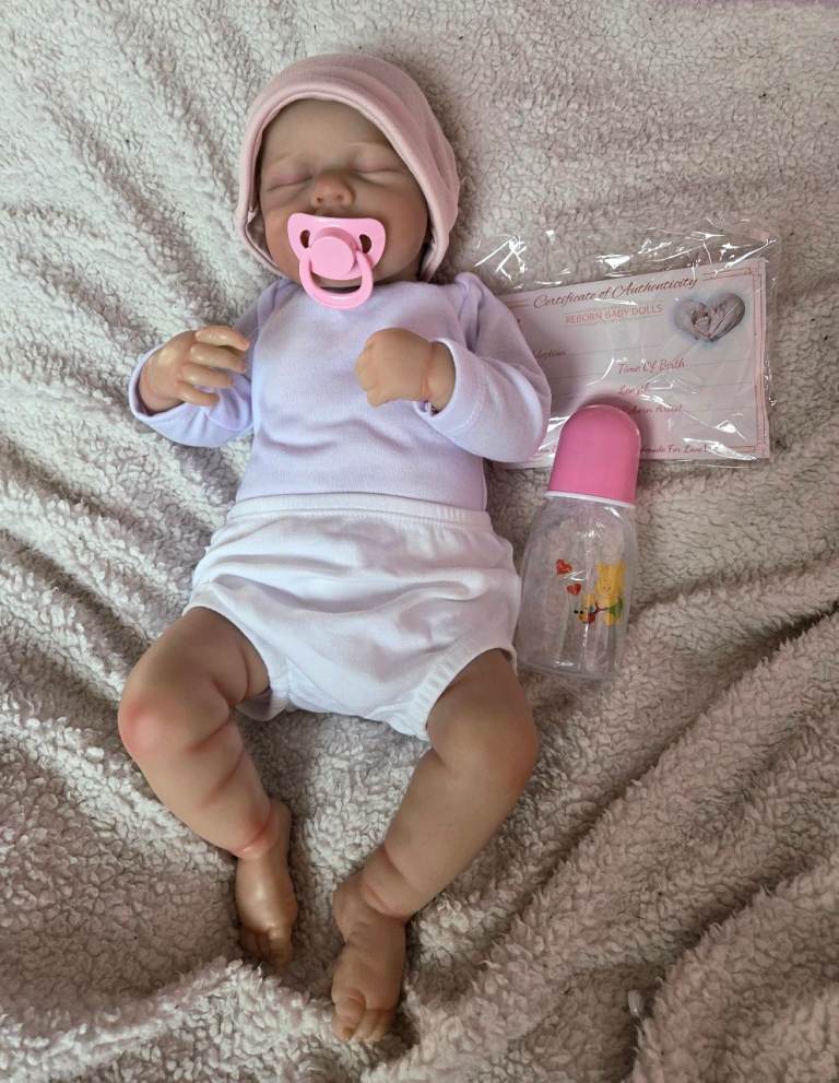 Sleeping girl newborn doll realistic baby girl brand new