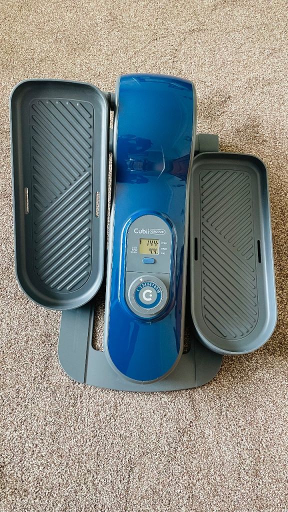 Cubii Groove compact seated elliptical stepper