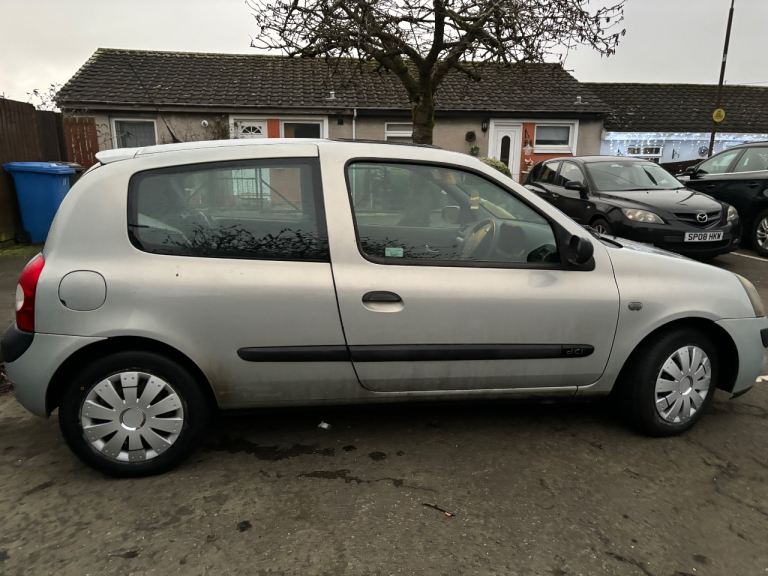 Renault clio 54 plate 1461 diesel great condition 