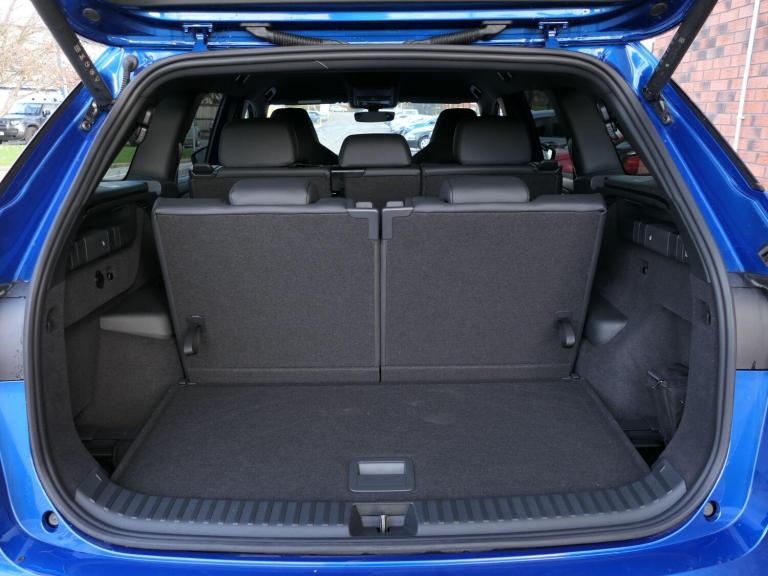 2025 Skoda Kodiaq 2.0 TDI SportLine DSG 4WD Euro 6 (s/s) 5dr (7 Seat) ESTATE Diesel Automatic