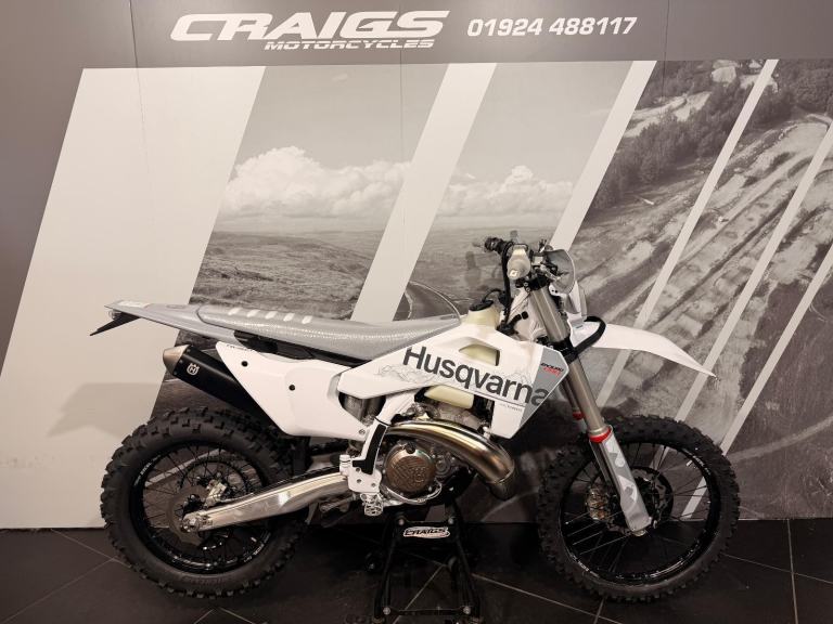 2027 HUSQVARNA TE 300 PRO 