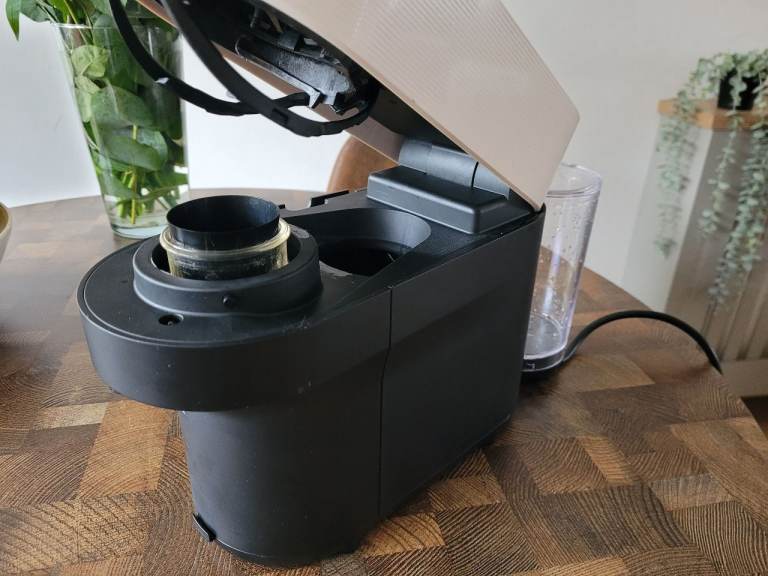 NESPRESSO XN920 - PRICE DROP!! 