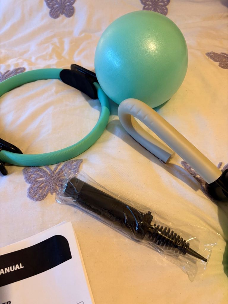 Pilates Reformer Bed with instruction manual and Accessories* brand new* 