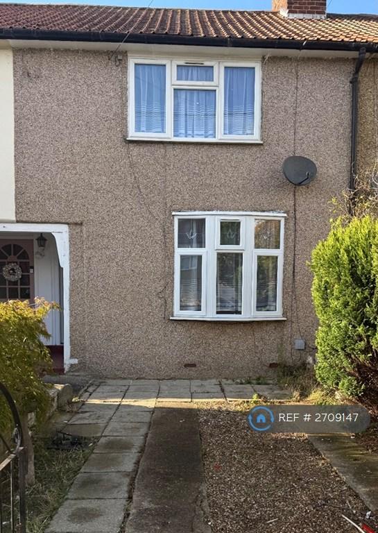 2 bedroom house in Cornwallis Road, Dagenham, RM9 (2 bed) (#2709147)