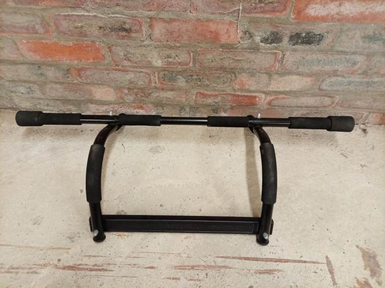 image for Pro Fit Pull Up Bar 