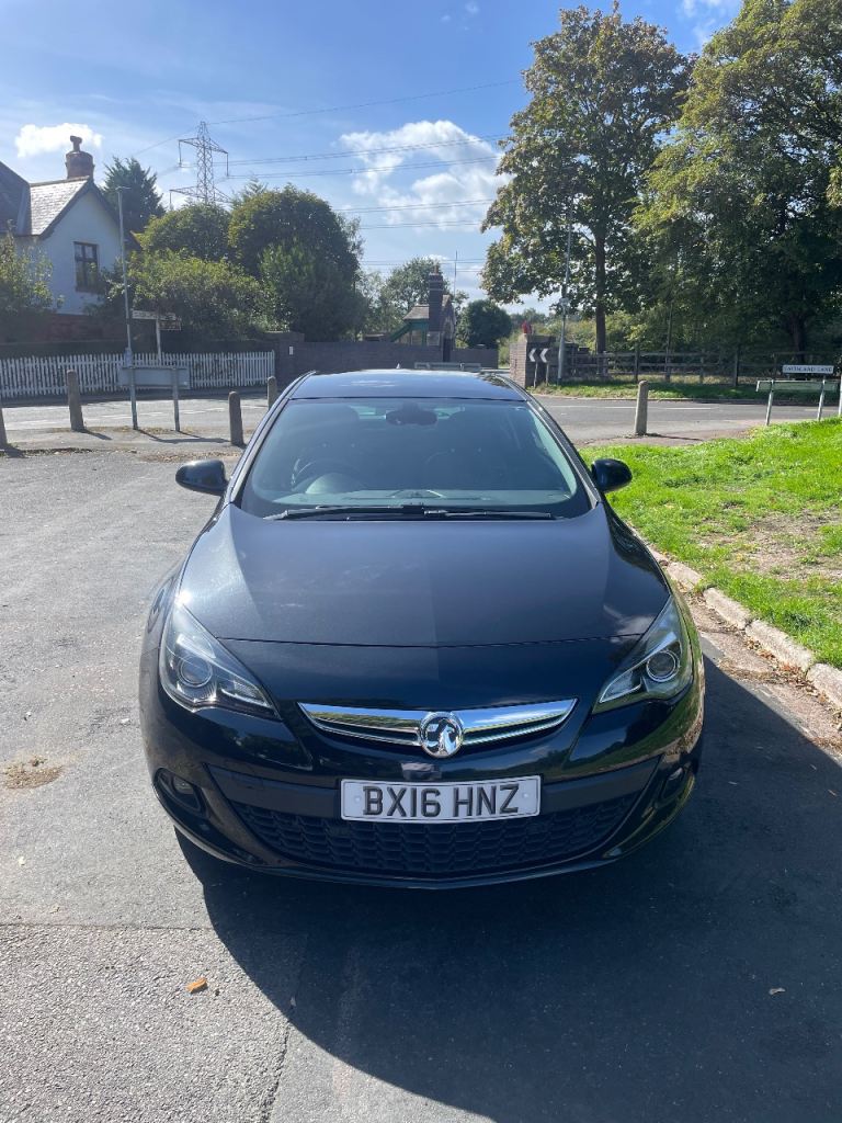 Vauxhall, GTC, Hatchback, 2016, Manual, 1364 (cc), 3 doors