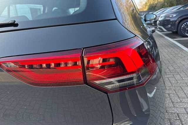 2022 Volkswagen Golf 1.5 TSI Life 5dr Hatchback Petrol Manual