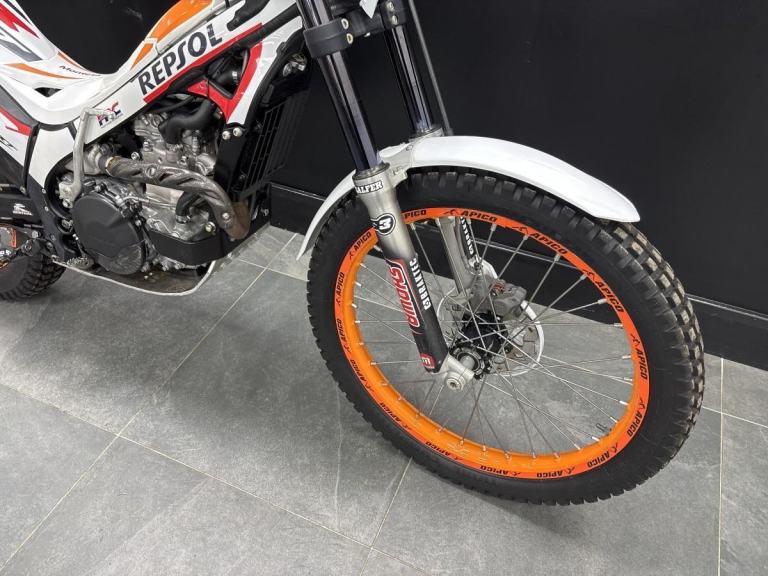 MONTESA 301RR REPSOL