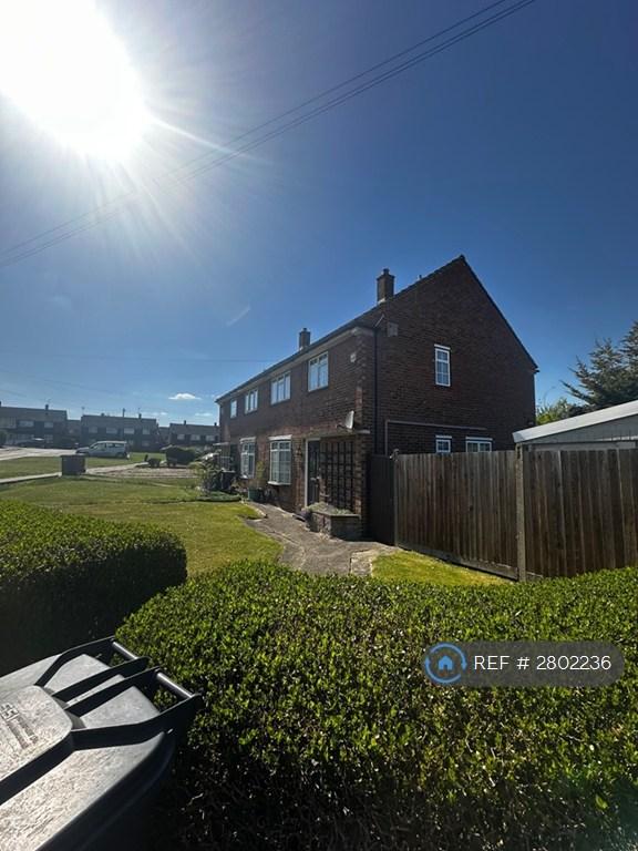 3 bedroom house in Bracknell Close, Luton, LU4 (3 bed) (#2802236)