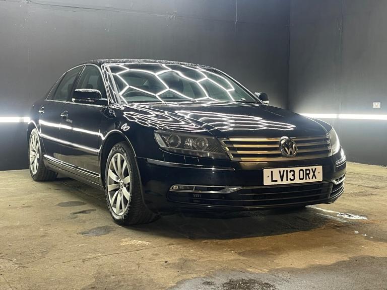 FULL SERVICE HISTORY | 2013 VOLKSWAGEN PHAETON 3.0 V6 TDI 4MOTION AUTOMATIC