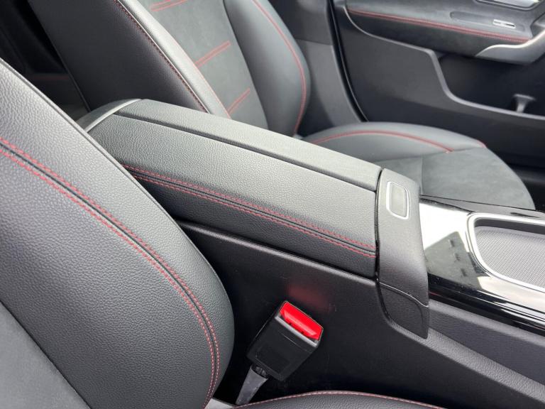 2023 Mercedes-Benz CLA 1.3 CLA180h MHEV AMG Line (Premium) Coupe 7G-DCT Euro 6 (s/s) 4dr COUPE Pe...