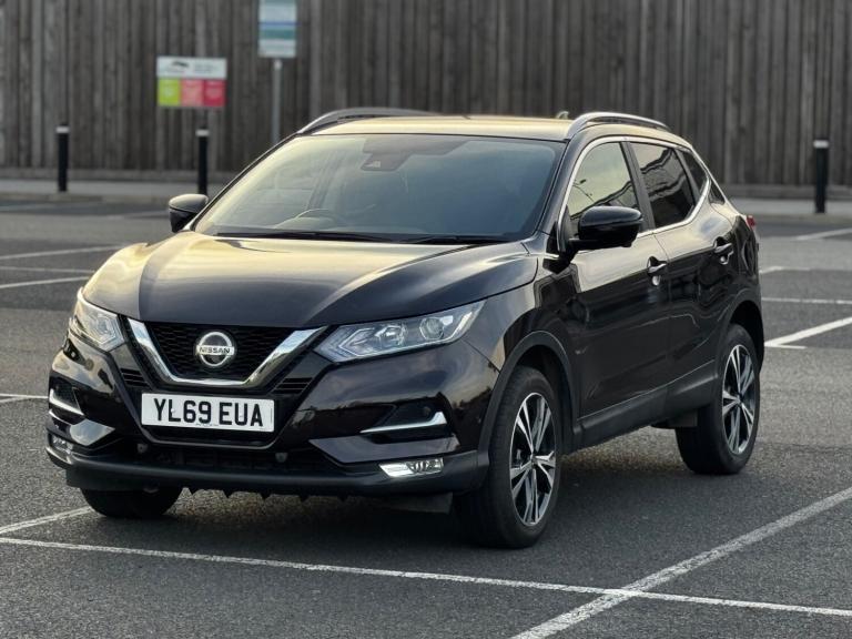 2019 Nissan Qashqai 1.3 DiG-T N-Connecta 5dr HATCHBACK Petrol Manual