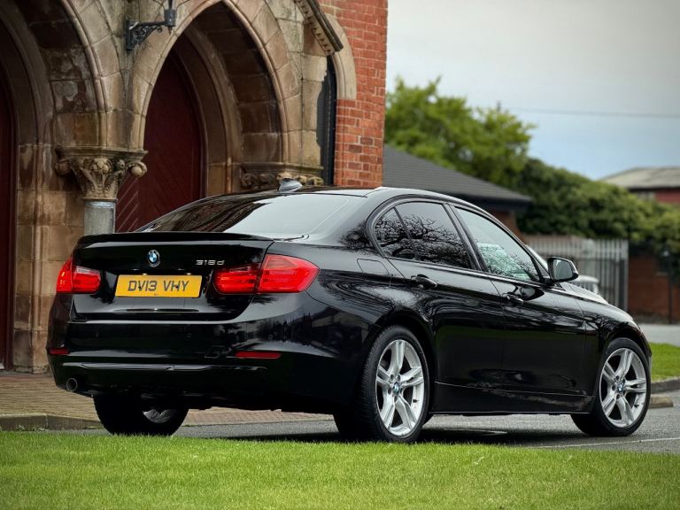 2013 Bmw 318D Sport ( Automatic ) 35£ a year tax 