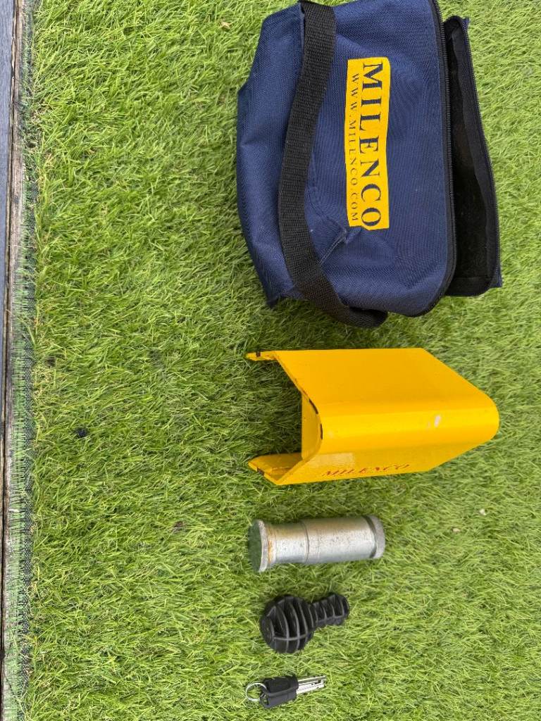 Milenco Heavy Duty Hitch Lock