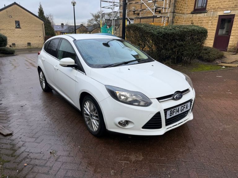 Ford, FOCUS, Hatchback, 2014, Manual, 1560 (cc), 5 doors