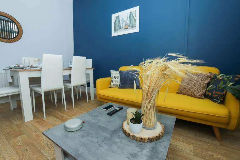 Fantastic 5 bed HMO Close to the Town Centre and BAE Systems