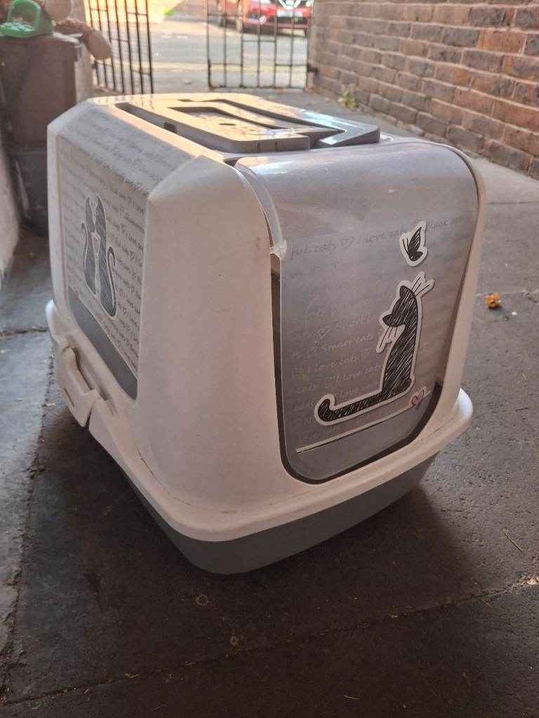 Used Cat Litter Box with Hood – White and Grey, Good Condition