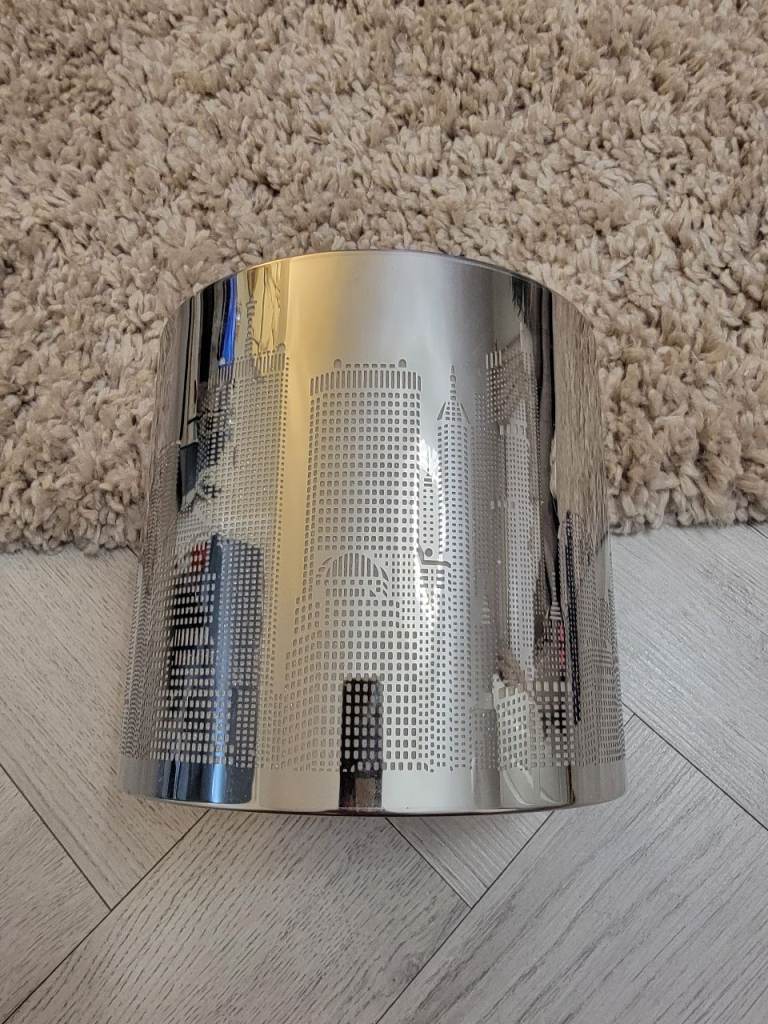 Silver Skyscraper Design Lampshade – Good Condition