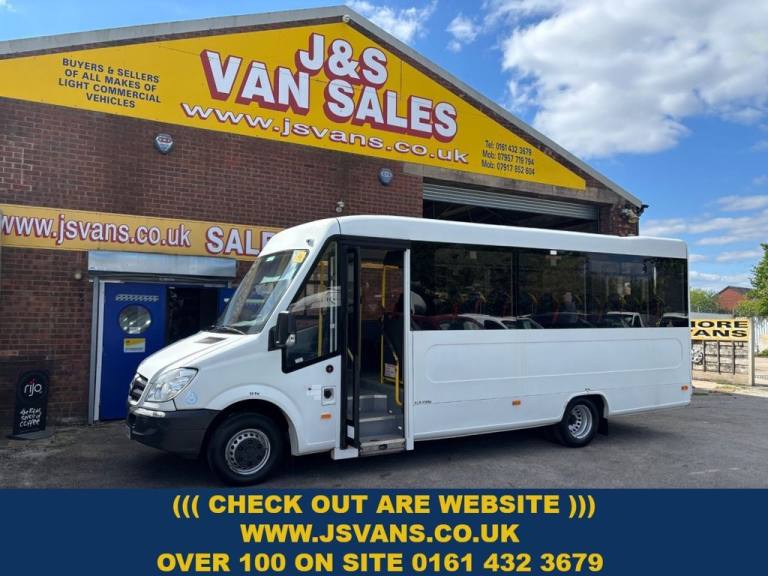 2012 62 MERCEDES-BENZ SPRINTER  MINIBUS MELLOR MINIBUS LIFT TWIN WHEEL N.H.S DIE
