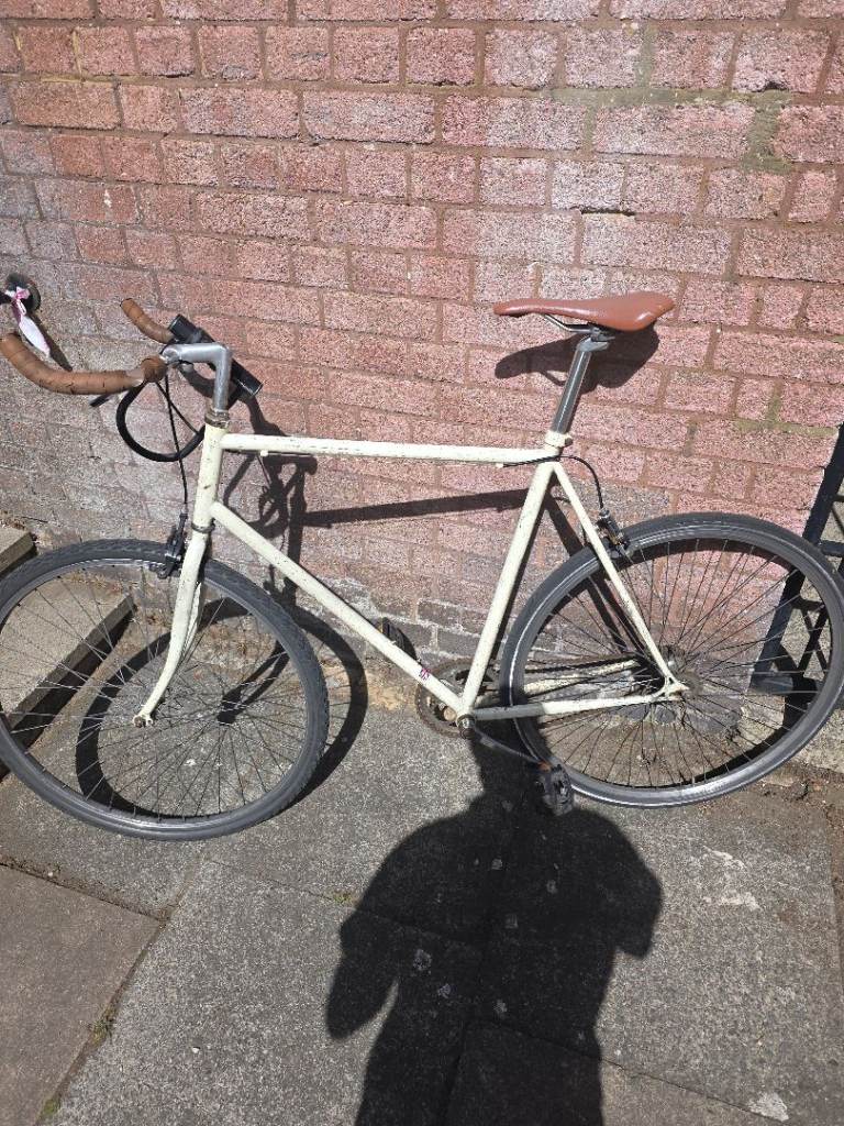 Single speed bike with combination lock