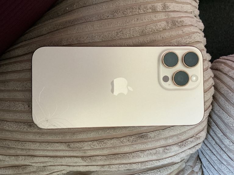 Iphone 16 pro max 