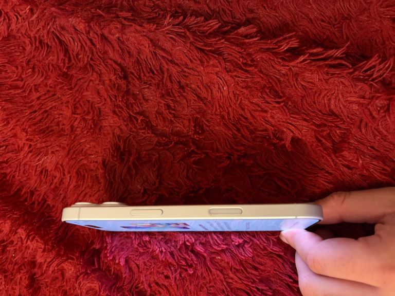 iPhone 16 128GB White Unlocked 