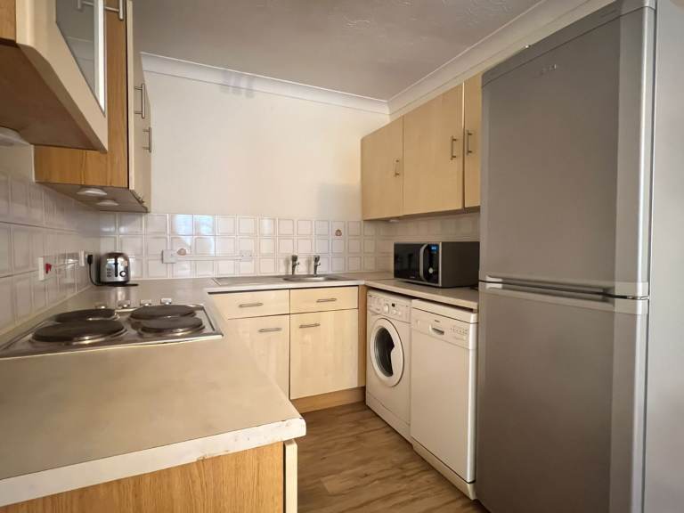 **NEW**Allocated Parking**Walking Distance To Town Centre**2 Good Sized Bedrooms**
