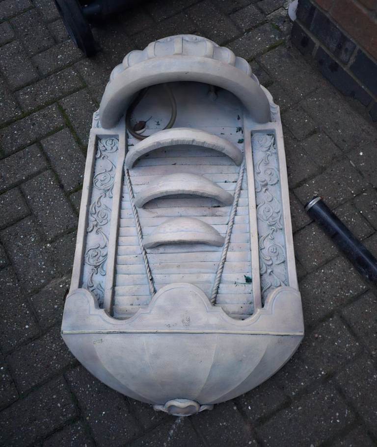 Indoor decorative fountain