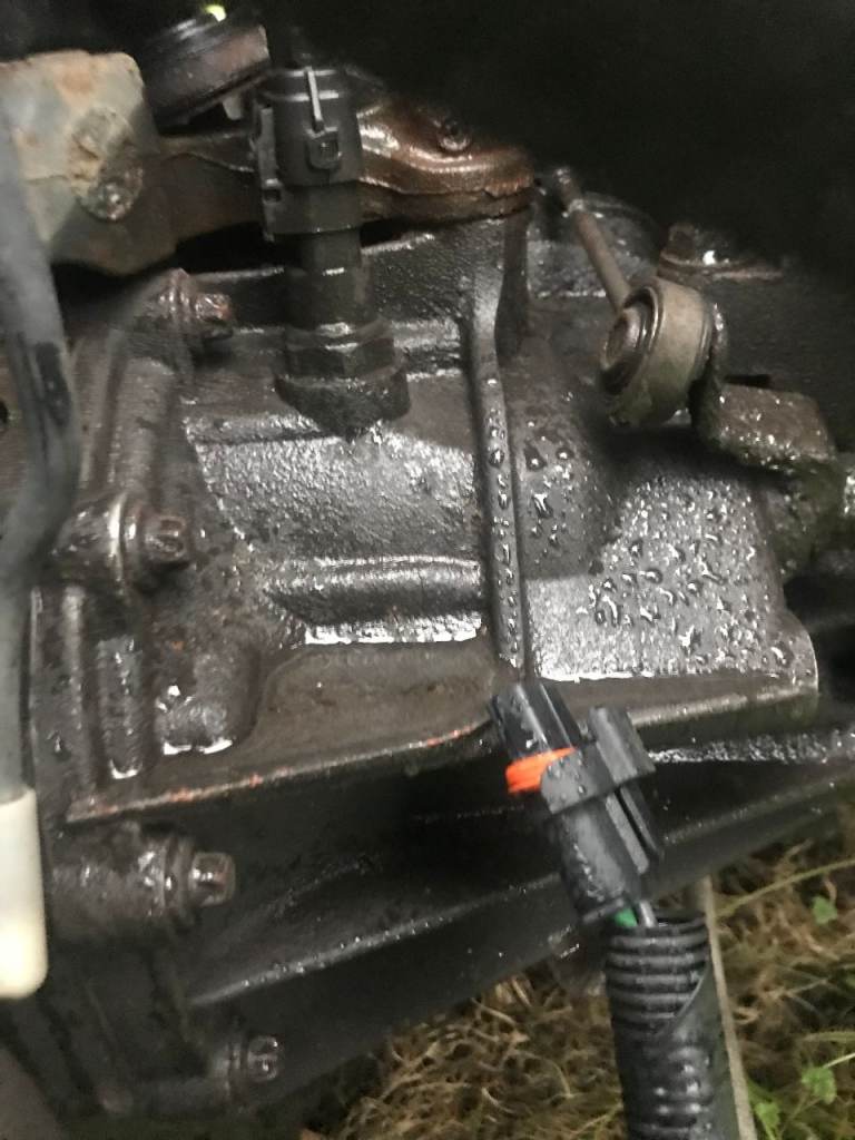 NISSAN NV400   2.3(E7) 6Speed 2011-2019 Manual Gearbox