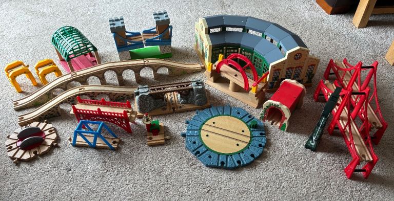 Wooden train set bridges and structures