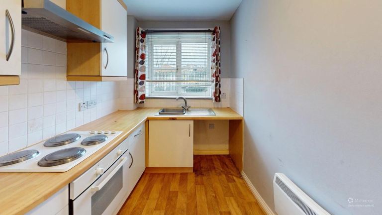 2 bedroom ground floor flat for rent Garner Court, Tilbury , RM18